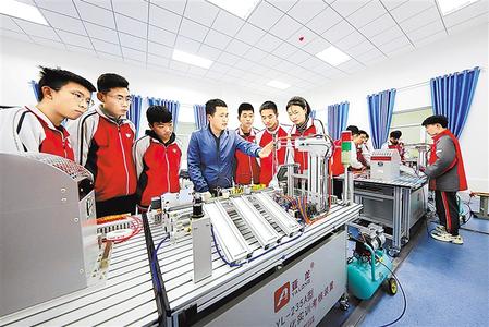 【牢記囑托譜寫新篇章 砥礪前行奮進(jìn)新征程】“技能甘肅”奏強音