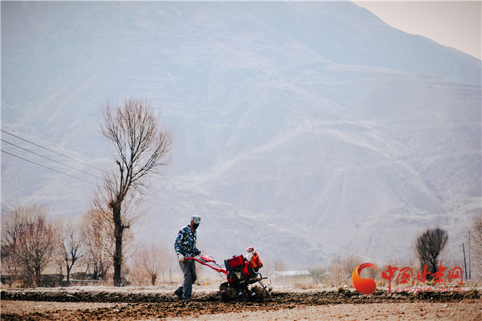 甘肅省檢察院部署開(kāi)展專項(xiàng)活動(dòng) 支持起訴助力弱勢(shì)群體權(quán)益保護(hù)